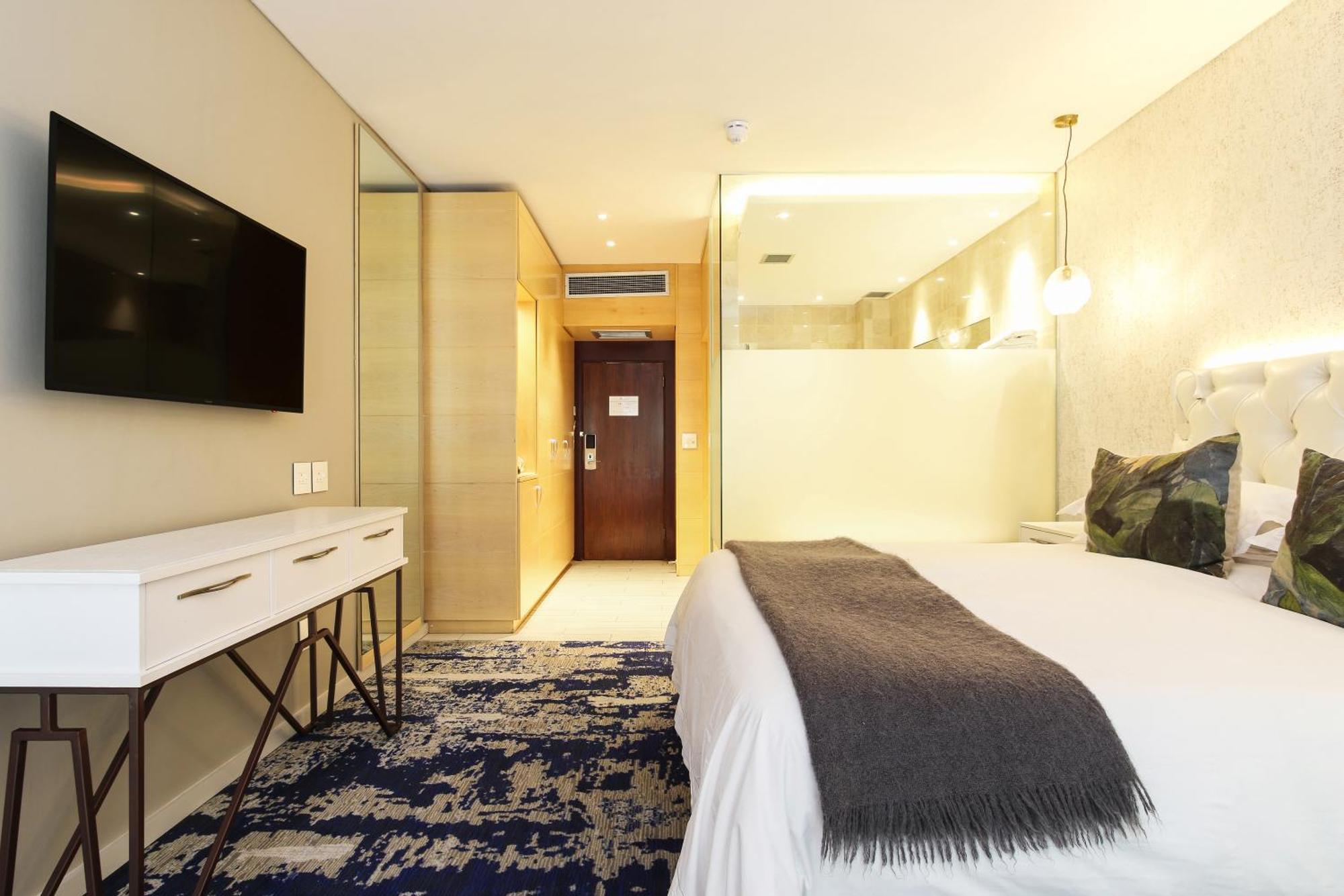 ไวน์ยาร์ด โฮเต็ล Hotel เคปทาวน์ ภายนอก รูปภาพ